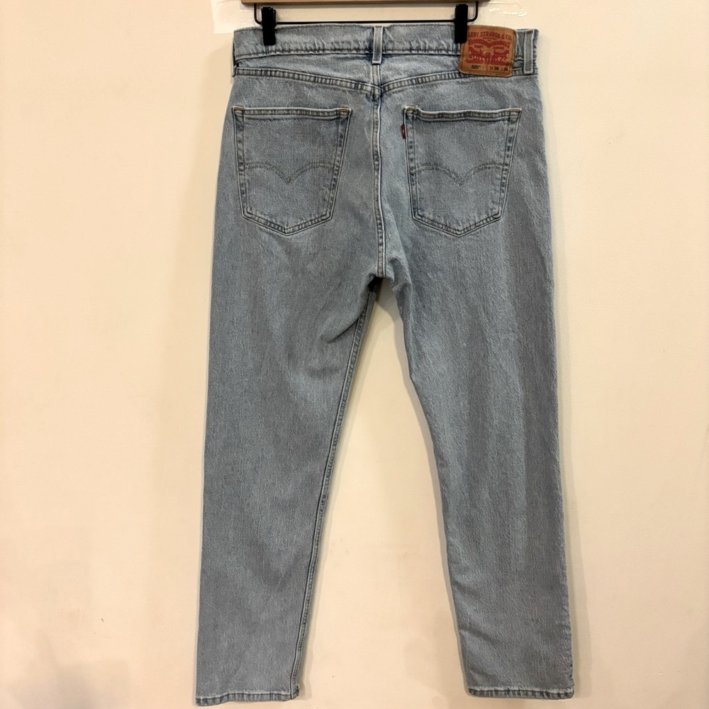 Levi’s Men’s 505 Regular Fit Jeans Shooting Star Light Wash Size 36X34 - Picture 4 of 9